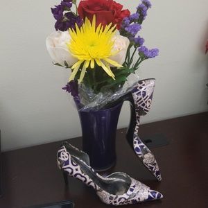 Carlos Santana Floral Shoe